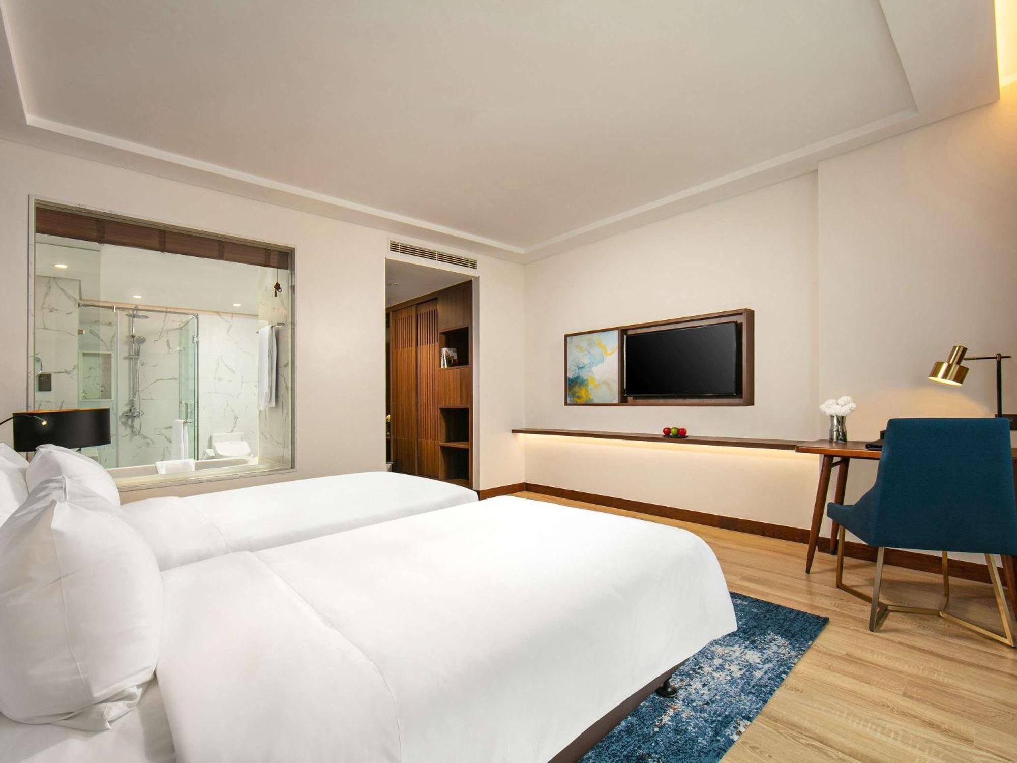 Moevenpick Living West Ханой Екстериор снимка
