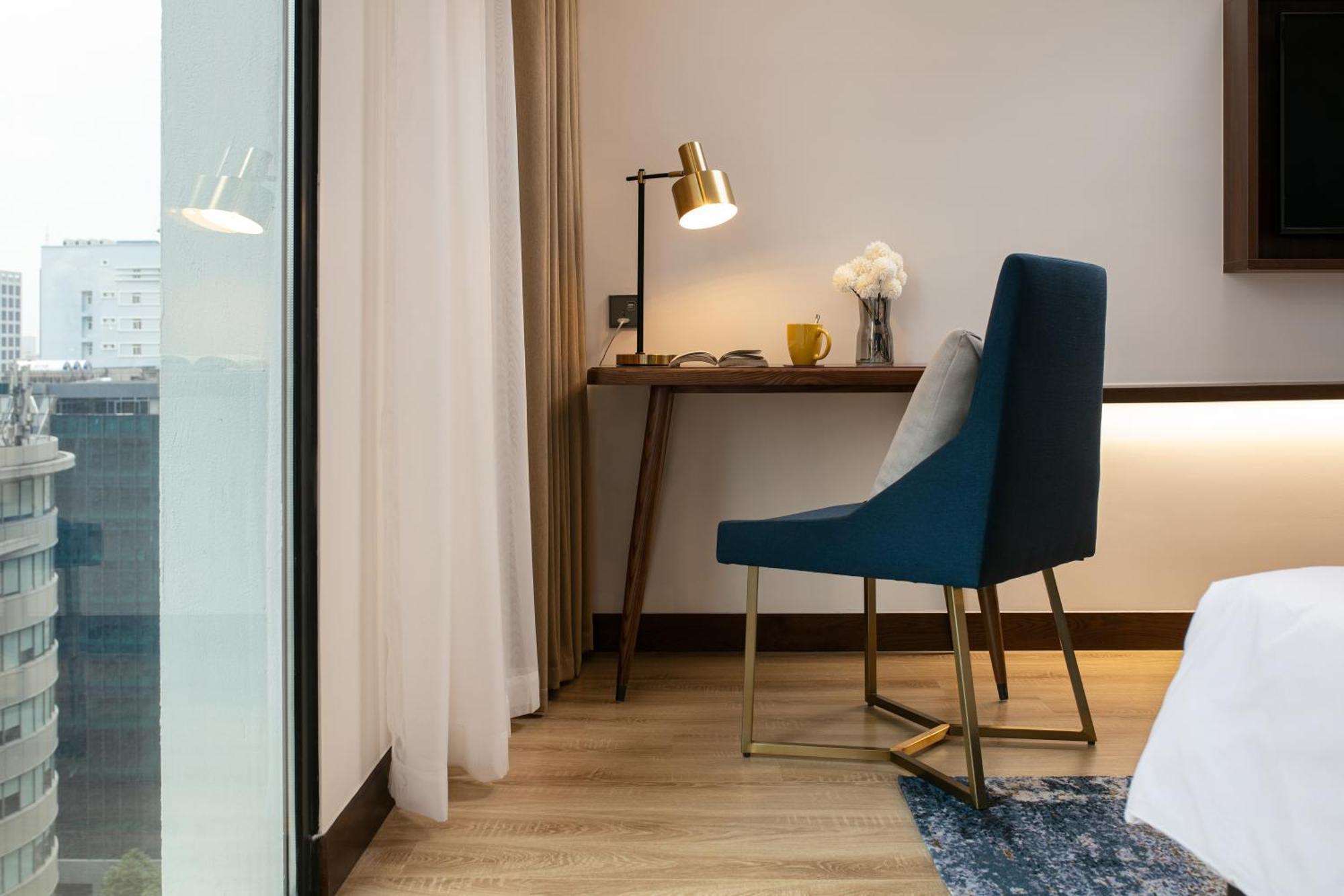 Moevenpick Living West Ханой Екстериор снимка
